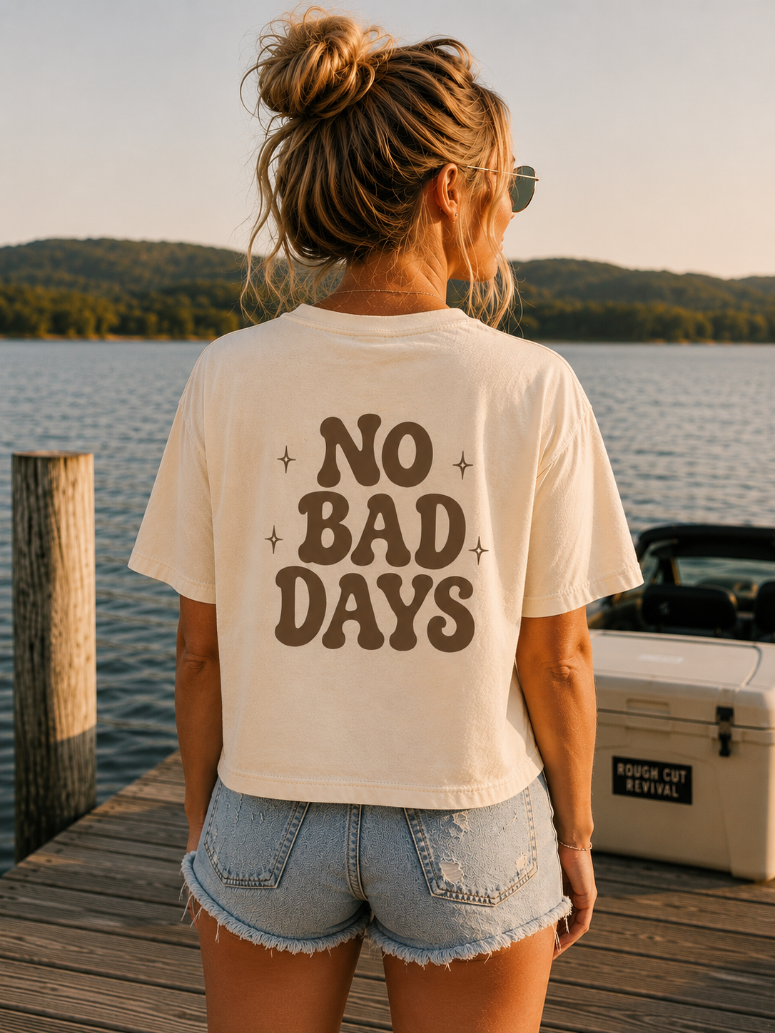 No Bad Days — Boxy Cropped Graphic T-Shirt