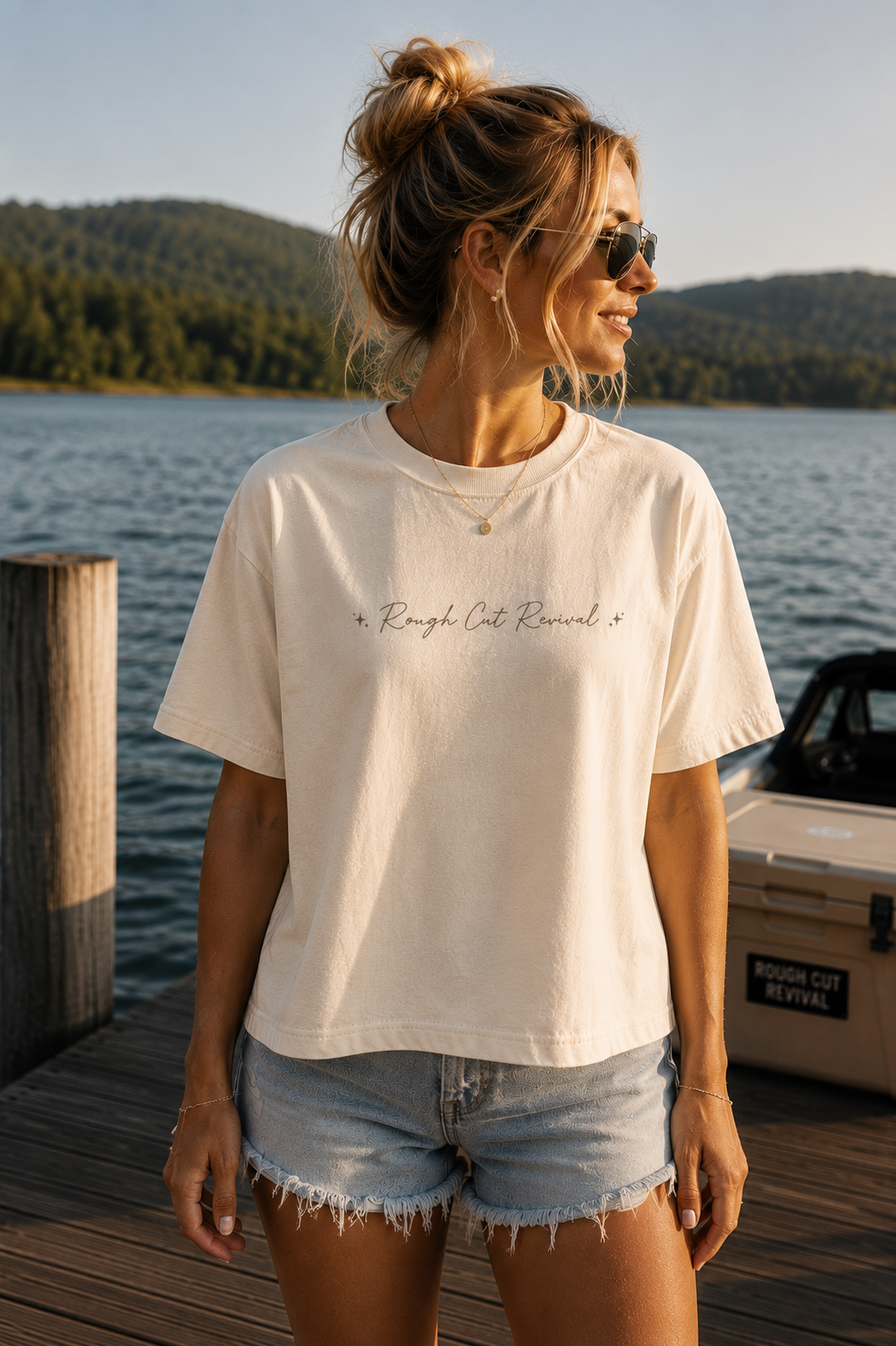 No Bad Days — Boxy Cropped Graphic T-Shirt